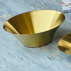Golden Majesty Serving Bowl