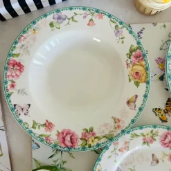 Humming Bird Love II (18 Piece Plate Set & Bowls)