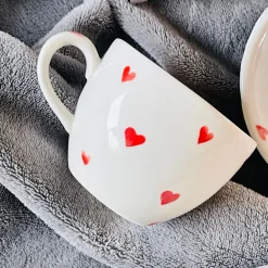 Little Red Heart (set of six cups and saucers)