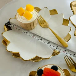 Luxury Classic Tulip Quater Plate (single piece)