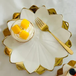 Luxury Classic Tulip Quater Plate (single piece)