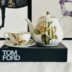 Magnolia Leaf Whisper (24 piece tea set)