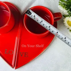 Mr and Mrs Red Love