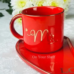 Mr and Mrs Red Love