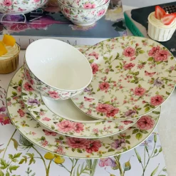 18 Piece Plate Set Floral Gardens