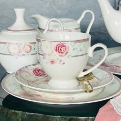 24 Piece Tea Set Blossom
