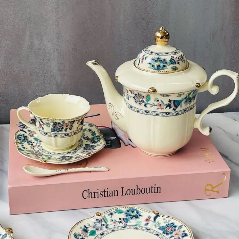 31 Piece Tea Set Evergreen
