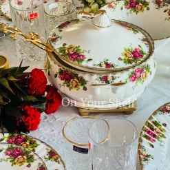 RA Red Rose Love (85 piece dinner set for 12)