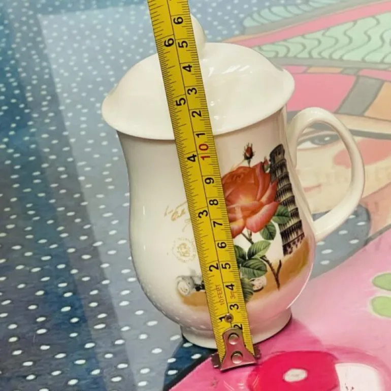 Red Roses Mug With A Lid (single mug)