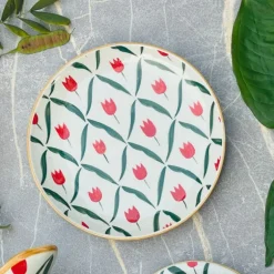Red Tulip Quater Plate (single piece)