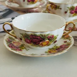 Secret Garden Red Rose Soup Set (23 Piece)