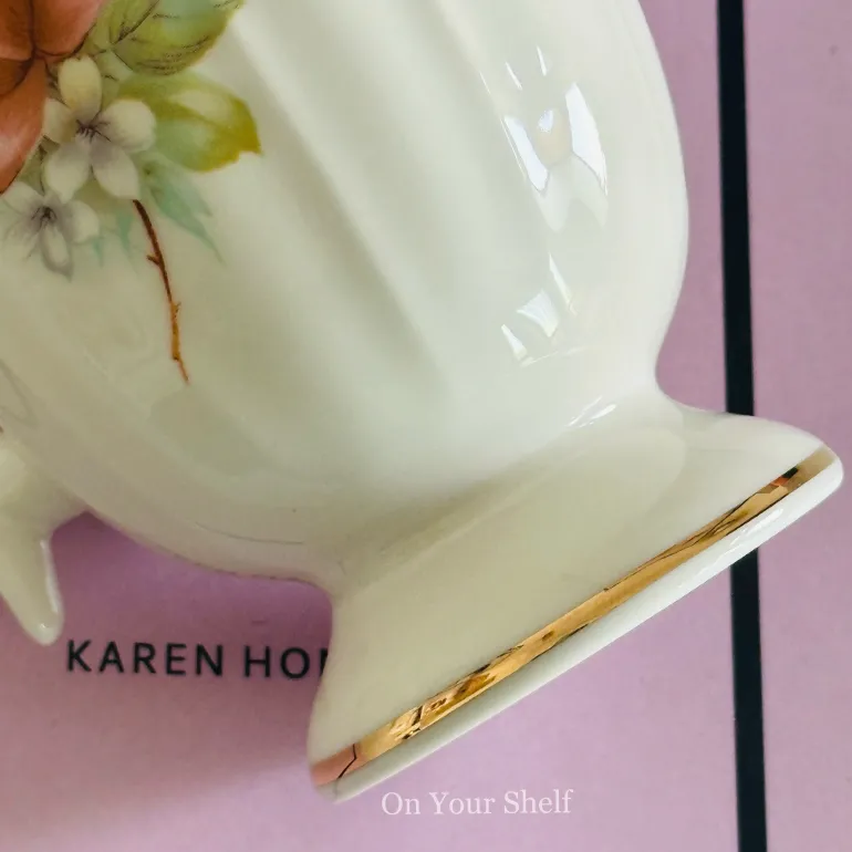 The Peony Daisy Charm Mug