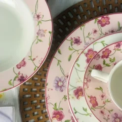 Vintage Blossom (18 piece plate set)
