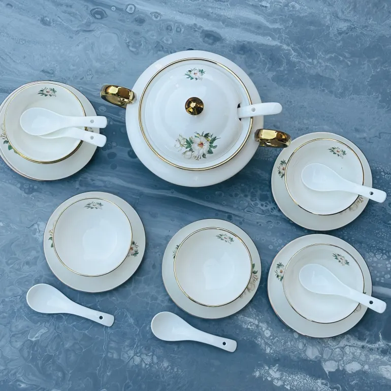 White Lily Soup Set (20 piece soup set)